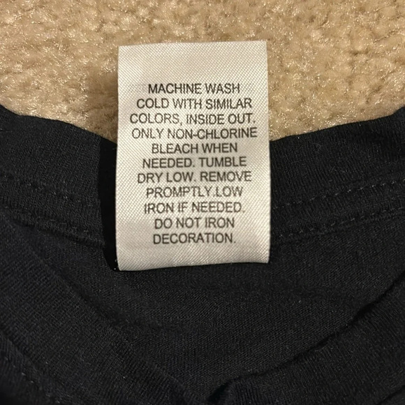 EUC Disney Nightmare Before Christmas Shirt - Picture 5 of 5